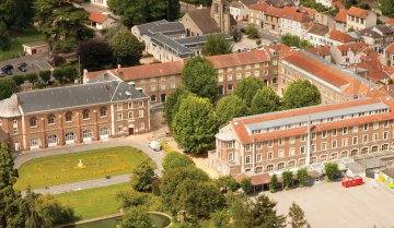Alpadia - St Nicolas College fotoğraf 2