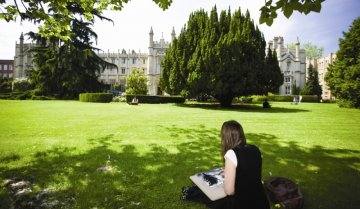Studio Cambridge - Sir William fotoğraf 2
