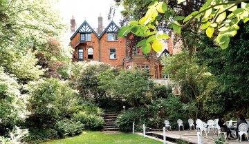 St Giles London Highgate fotoğraf 2